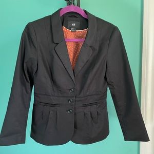 H&M women’s lined black blazer. No tags. Never worn.